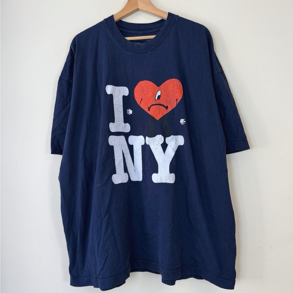 Bad Bunny Worlds Hottest Tour Concert New York Love Navy Blue Tee Shirt - XXL